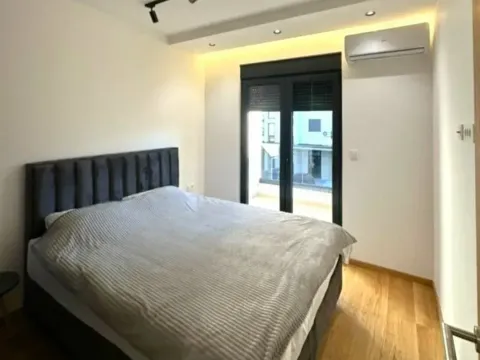 Prodaja, dvosoban stan, 52m², New City, Podgorica - image 9