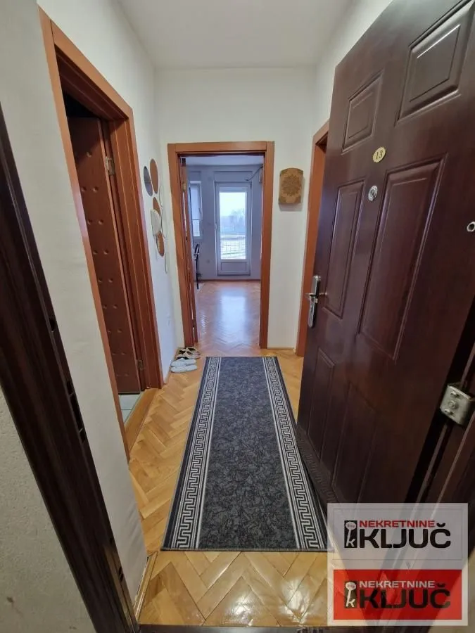 Izdavanje, dvosoban stan, 50m², Novo naselje, Novi Sad