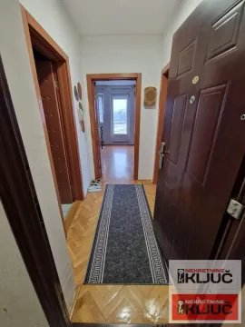 Izdavanje, dvosoban stan, 50m², Novo naselje, Novi Sad - image 8