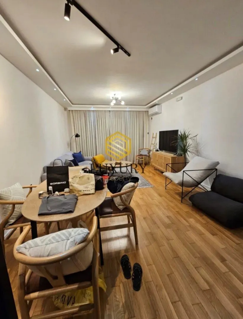 Prodaja, stan, 97m², 1 maj, Podgorica