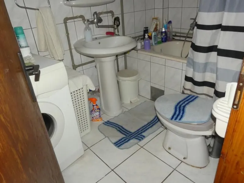 Prodaja, kuća, 184m², Strelište, Jagodina