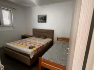 Rent, two bedroom apartment, 75m², Kalimanj, Tivat - image 4