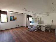 Izdavanje, poslovni prostor, 80m², Blok 5, Podgorica - image 5