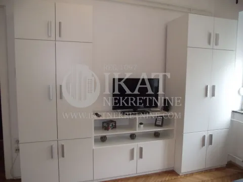 Rent, apartment, 25m², Skadarlija, Beograd - image 3