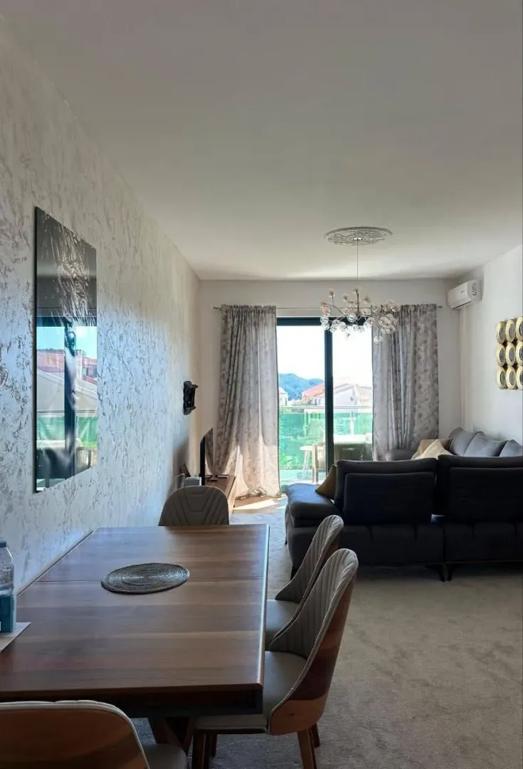 Sale, two bedroom apartment, 81m², Bečići, Budva