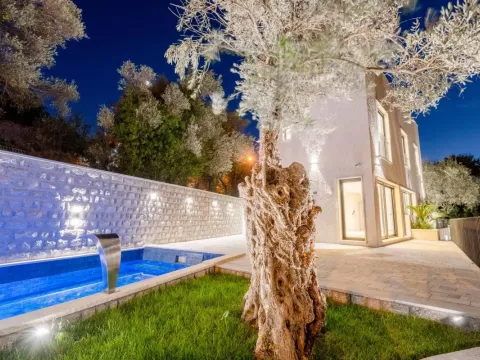 Prodaja, kuća, 240m², Budva, Crna Gora - image 8