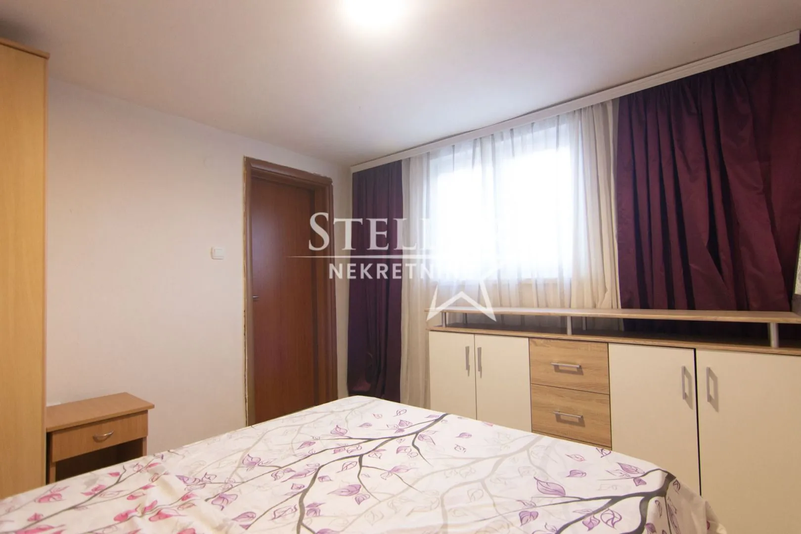 Izdavanje, jednosoban stan, 52m², Zelenika, Podgorica