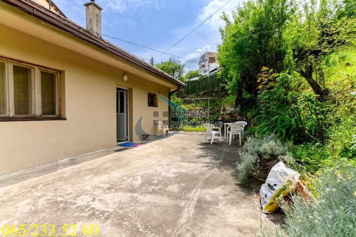 Sale, three bedroom apartment, 67m², Kneževac, Beograd