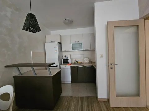 Izdavanje, jednosoban stan, 46m², City Kvart, Podgorica - image 3