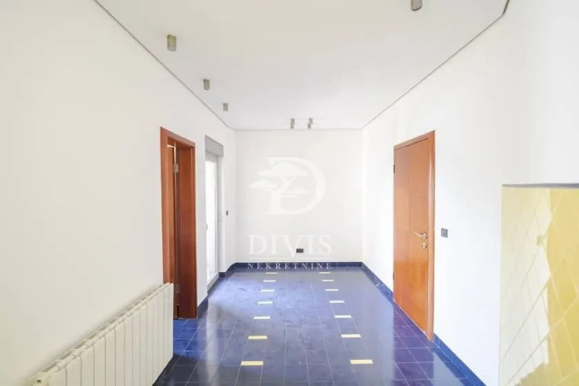 Prodaja, četvorosoban stan, 286m², Dedinje Sve Podlokacije, Beograd