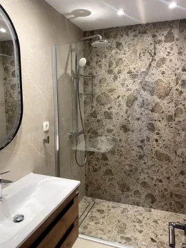 Izdavanje, jednosoban stan, 65m², Centar, Tivat - image 5