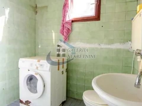 Prodaja, kuća, 247m², Čukarica, Beograd - image 16