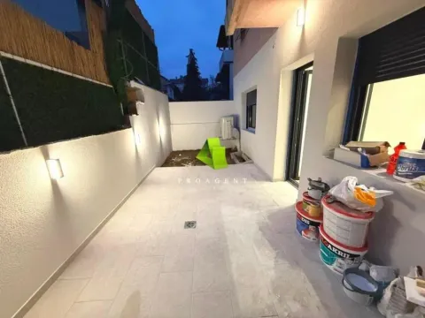 Prodaja, dvosoban stan, 64m², Medijana, Niš - image 15