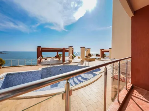 Sale, two bedroom apartment, 242m², Dobra Voda, Budva - image 2