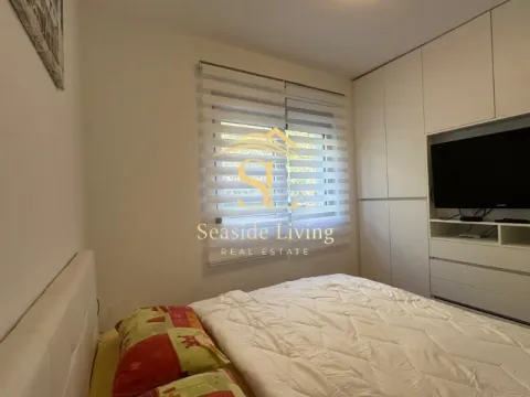 Sale, two bedroom apartment, 86m², Dobrota, Kotor - image 15