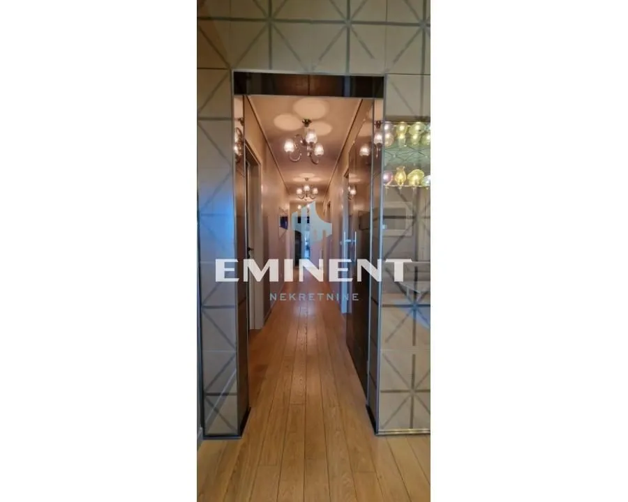 Rent, four bedroom apartment, 176m², Novi Beograd Blok 67, Novi Beograd Sve Podlokacije