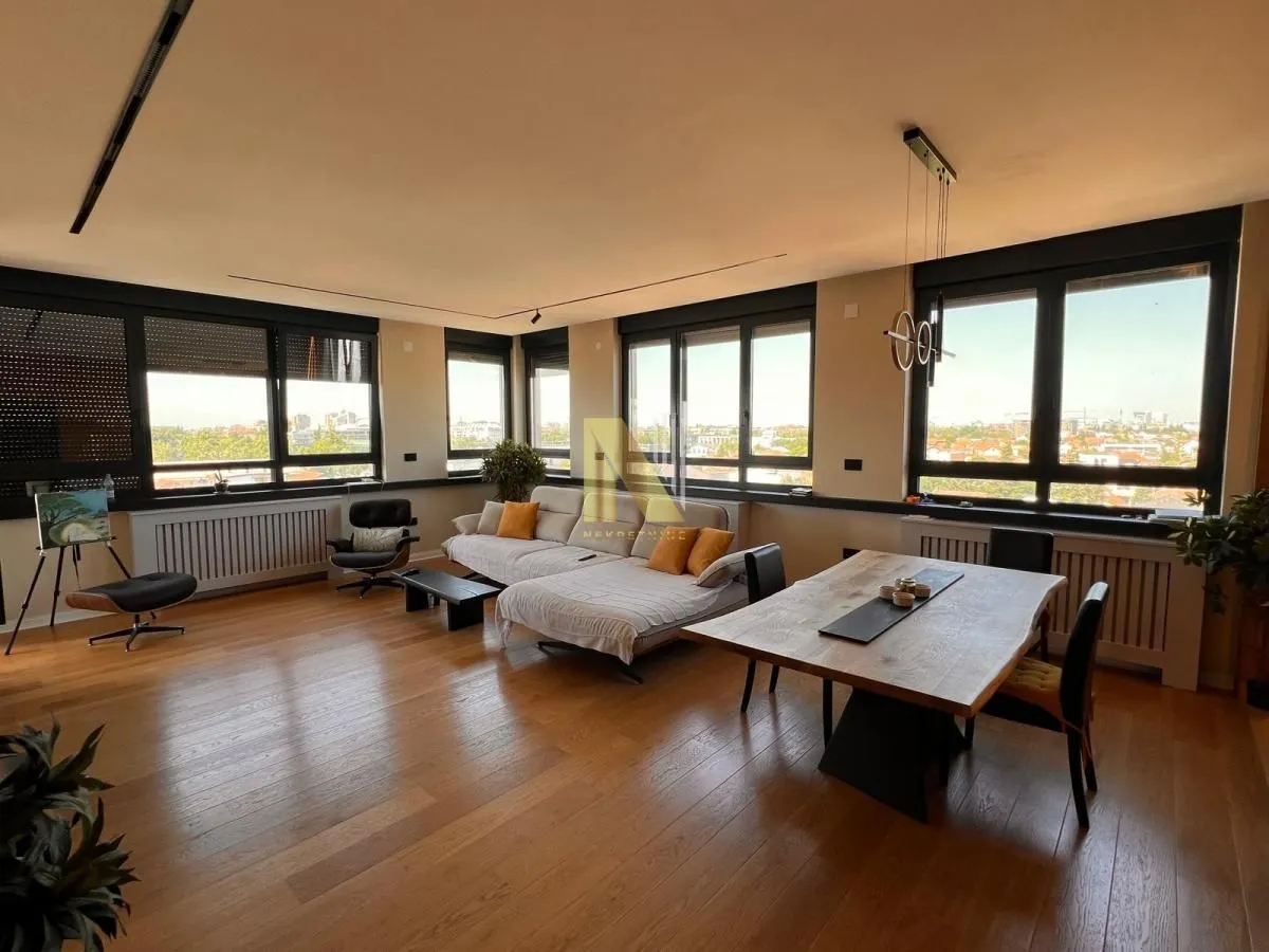 Sale, four bedroom apartment, 135m², Bulevar patrijarha Pavla, Novi Sad Sve Podlokacije