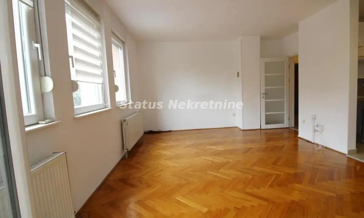 Sale, three bedroom apartment, 83m², Bulevar Oslobodjenja, Novi Sad Sve Podlokacije