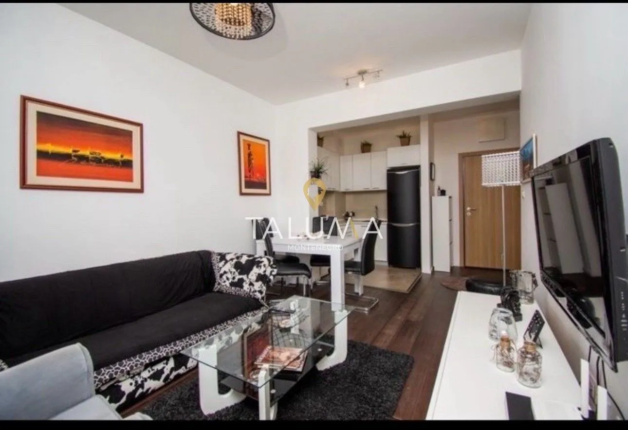 Izdavanje, jednosoban stan, 48m², Momišići, Podgorica