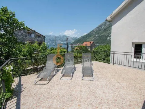 Sale, house, Kotor, Crna Gora - image 15