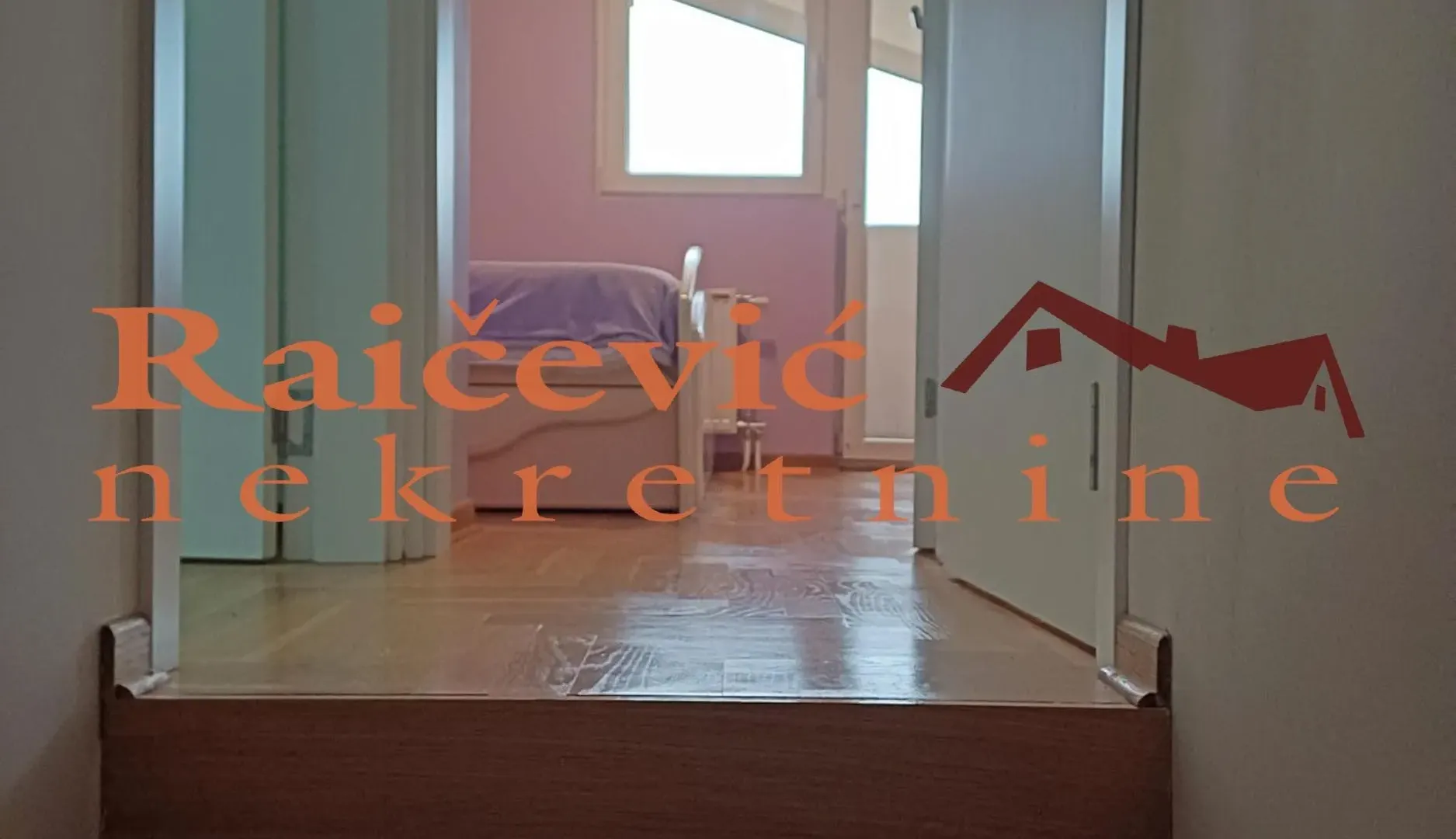 Prodaja, trosoban stan, 84m², Zemun Gornji Grad, Zemun Sve Podlokacije