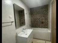 Izdavanje, dvosoban stan, 69m², Master Kvart, Podgorica - image 10