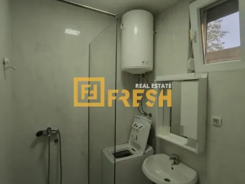 Izdavanje, garsonjera, 28m², City Kvart, Podgorica - image 5