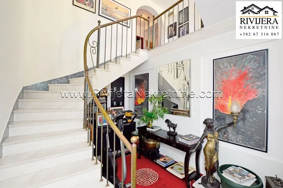 Prodaja, kuća, 131m², Centar, Herceg Novi