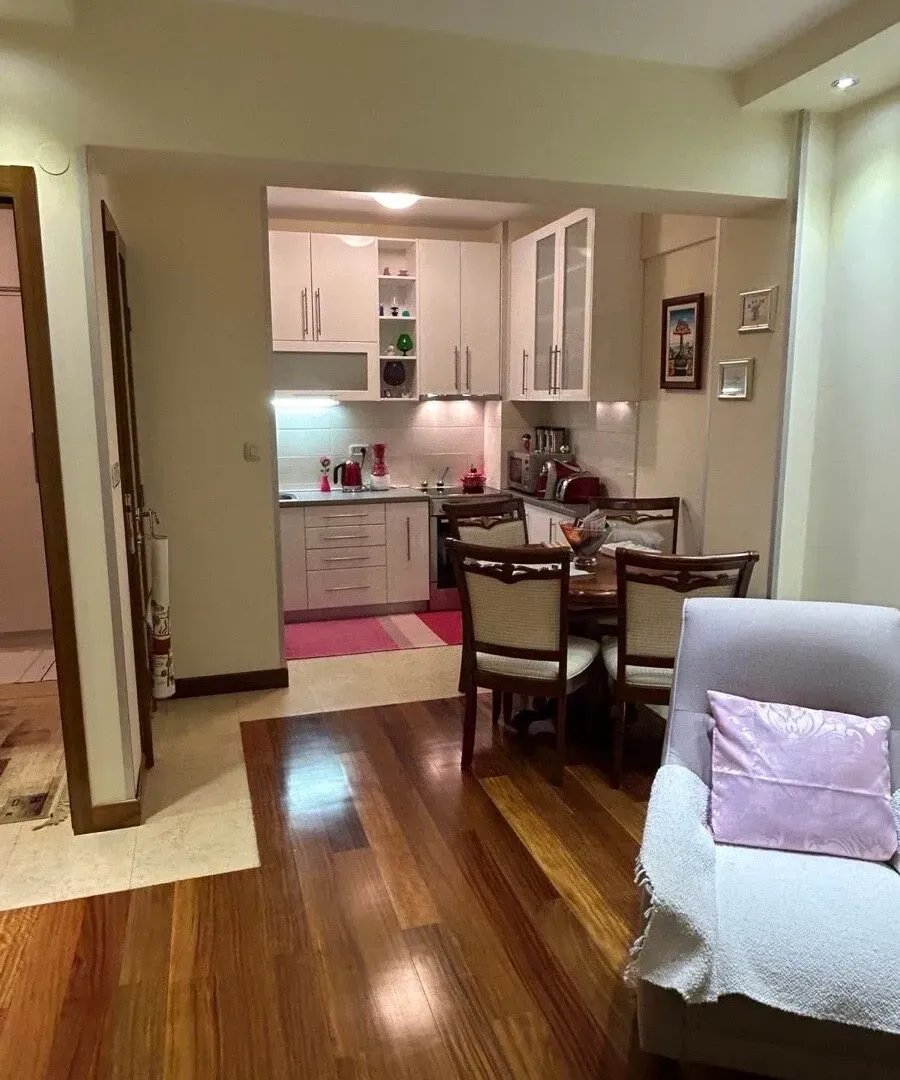 Prodaja, jednosoban stan, 55m², Centar, Podgorica