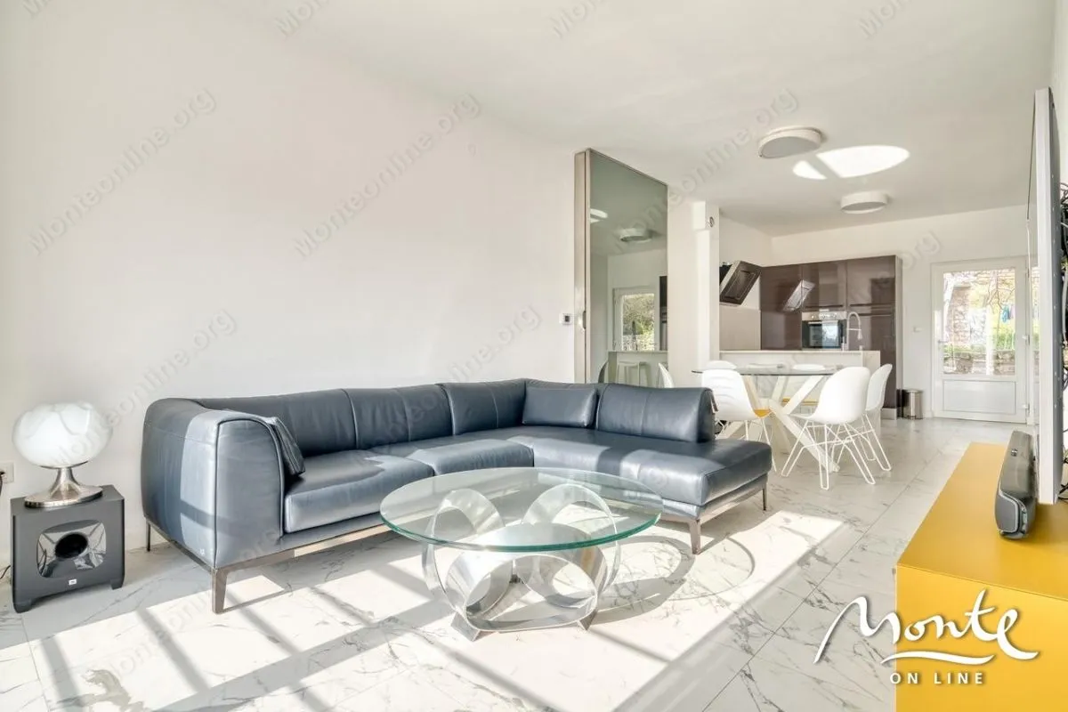 Sale, two bedroom apartment, 85m², Petrovac, Budva