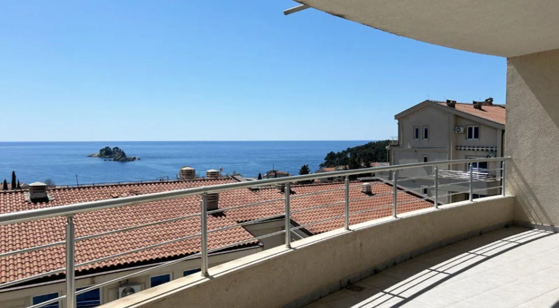 Sale, one bedroom apartment, 85m², Petrovac, Budva