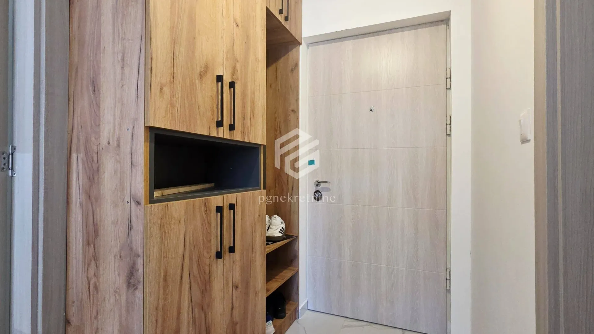 Rent, one bedroom apartment, 40m², Zabjelo, Podgorica