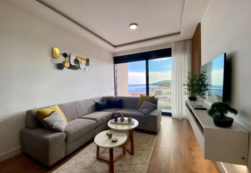 Stan-na-dan, jednosoban stan, 57m², Bečići, Budva