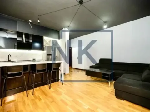 Izdavanje, jednosoban stan, 63m², Momišići, Podgorica