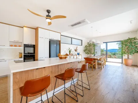 Prodaja, kuća, 220m², Tivat, Crna Gora - image 8