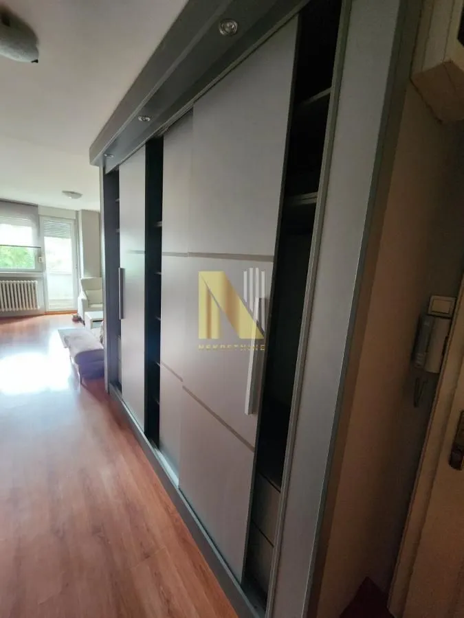 Izdavanje, trosoban stan, 70m², Liman 2, Novi Sad Sve Podlokacije