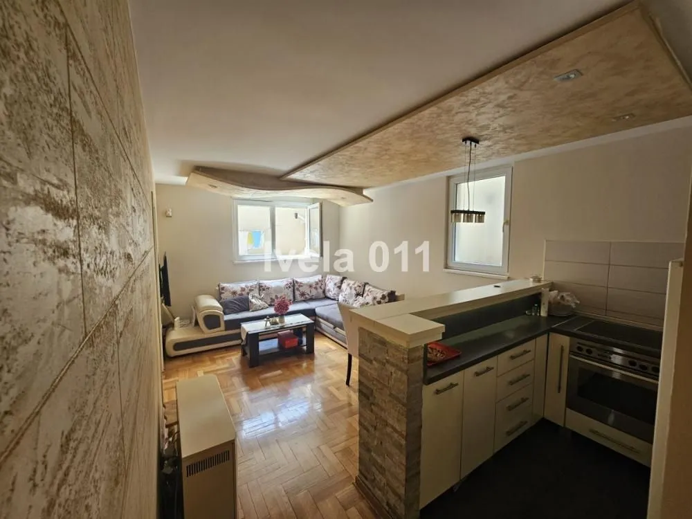 Prodaja, jednosoban stan, 35m², Karaburma, Palilula Sve Podlokacije