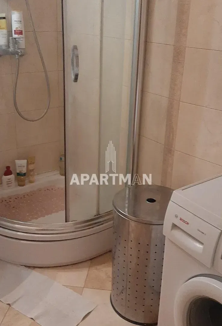 Prodaja, dvosoban stan, 73m², Vračar Sve Podlokacije, Beograd
