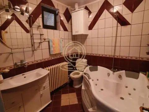 Rent, three bedroom apartment, 90m², Novi Majur, Petrovaradin - image 8