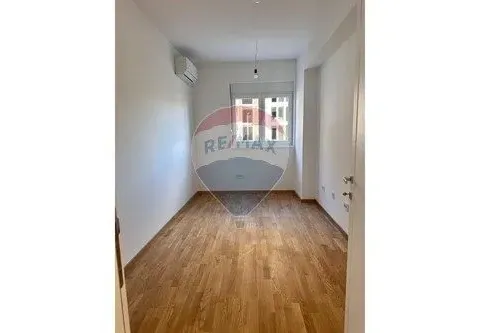 Prodaja, dvosoban stan, 70m², Stari Aerodrom, Podgorica - image 8