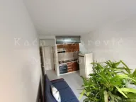 Rent, one bedroom apartment, 38m², Kalenić Pijaca, Vračar Sve Podlokacije - image 4