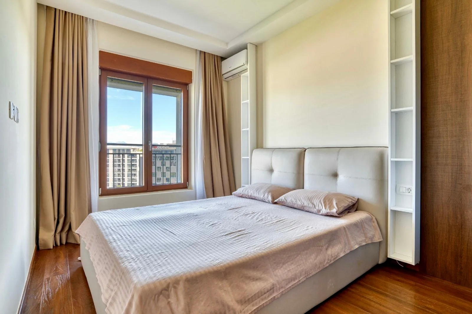 Izdavanje, dvosoban stan, 72m², City Kvart, Podgorica