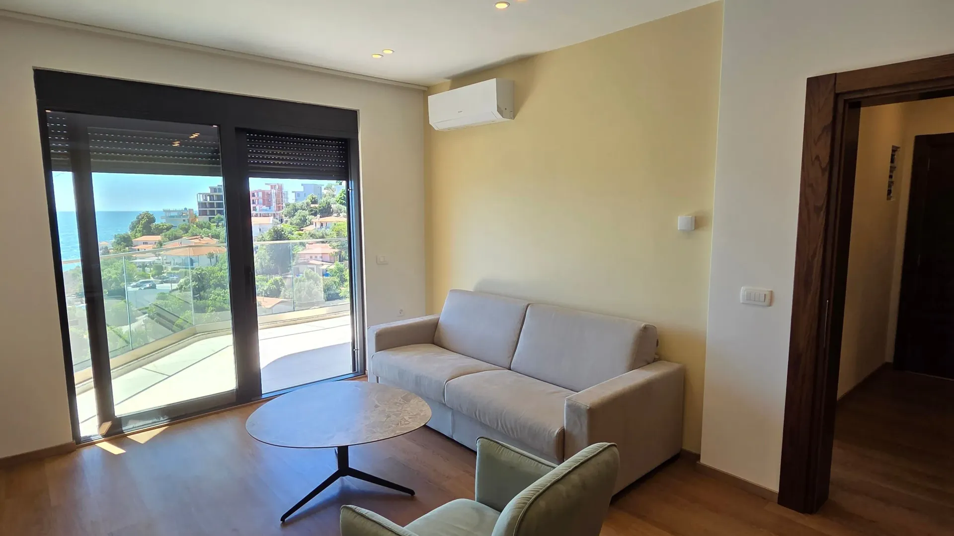 Prodaja, jednosoban stan, 55m², Liman, Ulcinj