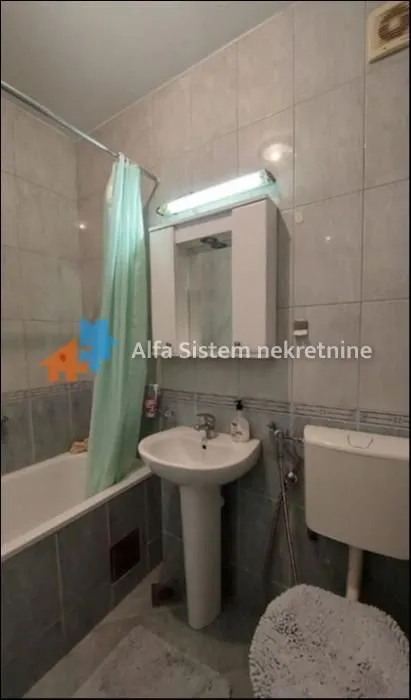 Izdavanje, dvosoban stan, 60m², Zvezdara Sve Podlokacije, Beograd