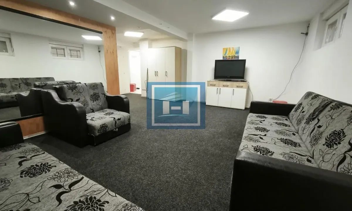 Sale, four bedroom apartment, 82m², Centar, Ćuprija