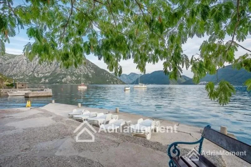 Prodaja, kuća, 250m², Kotor, Crna Gora