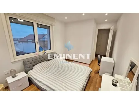 Izdavanje, četvorosoban stan, 178m², Kalenić Pijaca, Vračar Sve Podlokacije - image 11