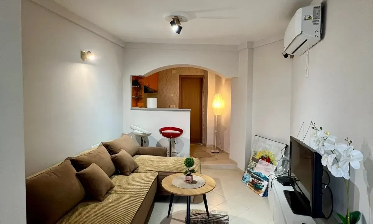 Rent, studio apartment, 35m², Budva, Crna Gora