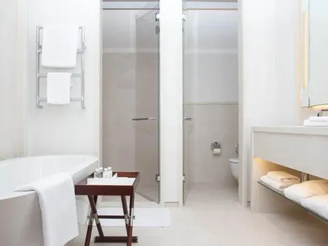 Prodaja, jednosoban stan, 83m², Porto Montenegro, Tivat - image 9