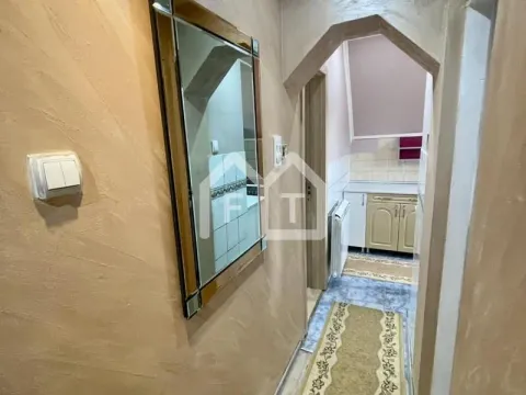 Izdavanje, kuća, 80m², Zemun Gornji Grad, Zemun Sve Podlokacije - image 11